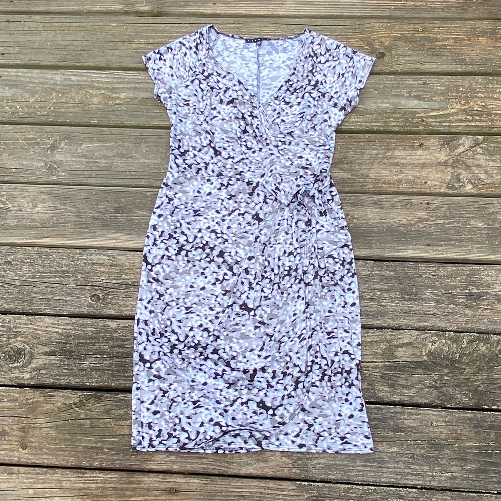 Tiana B. Faux Wrap dress with side tie black gray white size small stretchy